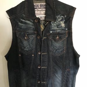 Akoo Vest